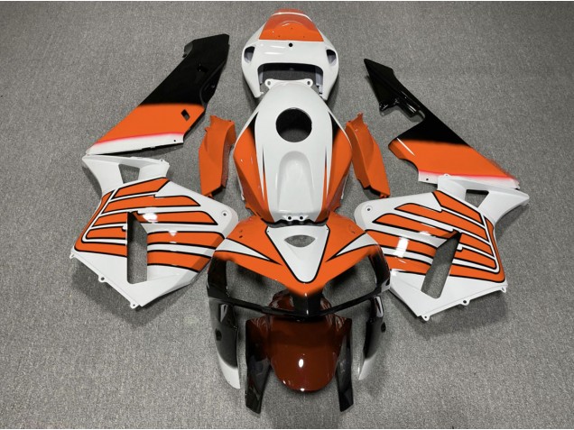 Ailes Orange & Blanches 05-06 Honda CBR600RR Carénage Moto Ailes Orange & Blanches 05-06 Honda CBR600RR Carénage Moto