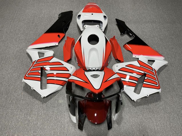 Ailes Rouges & Blanches 05-06 Honda CBR600RR Carénage Moto Ailes Rouges & Blanches 05-06 Honda CBR600RR Carénage Moto